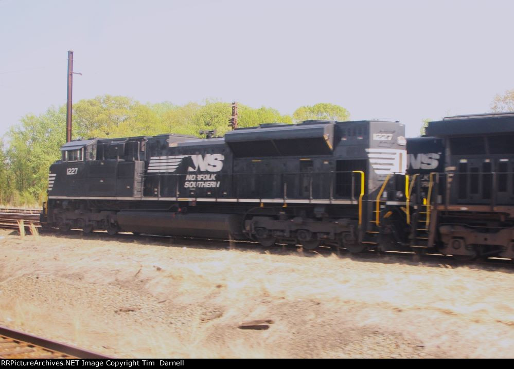 NS 1227 on a coal train